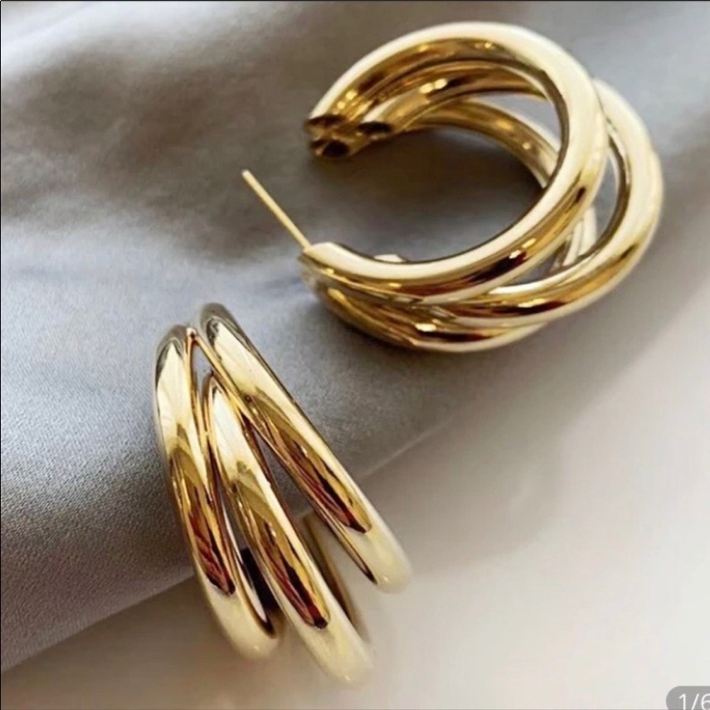 ¥ New 18k Gold Three-Layer Round Drop Earrings